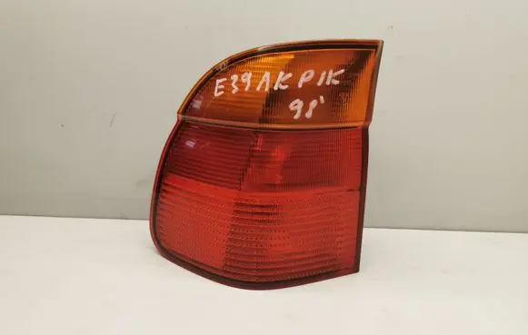 BMW 5 E39 Rear/tail lights 8371324