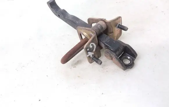 Volvo XC70 Rear door check strap stopper 8650061
