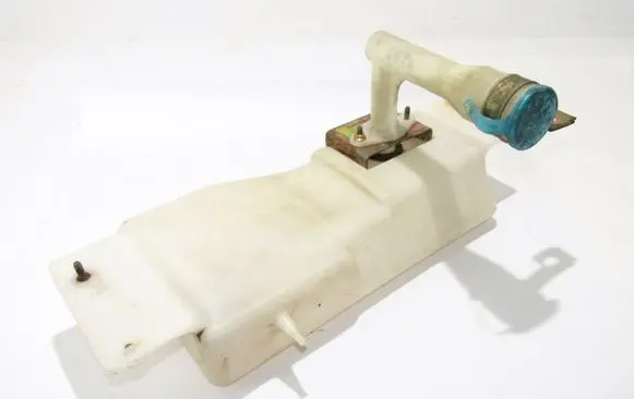 Jeep Grand Cherokee (WK) Windshield washer fluid reservoir/tank 7841008000