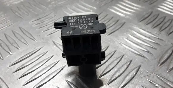 Mercedes-Benz S W221 Airbag deployment crash/impact sensor 0038202826