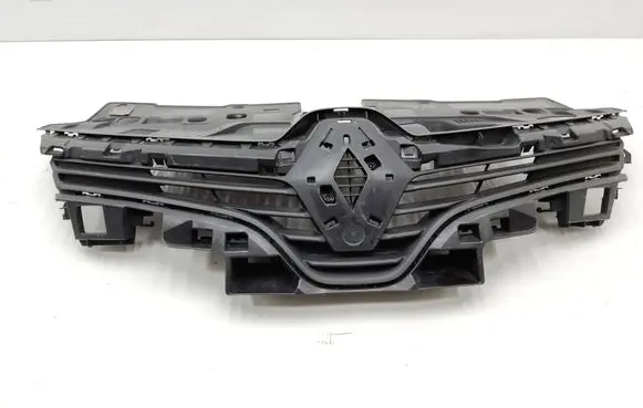 Renault Clio IV Front bumper upper radiator grill 622562901R