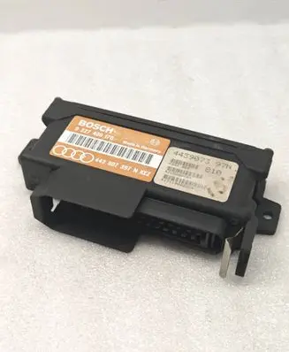 Audi 80 90 B3 Other control units/modules 443907397N