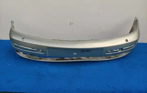 Renault Laguna II Front bumper 8200008270
