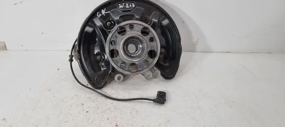 Mercedes-Benz E W213 Rear wheel hub A2133572500