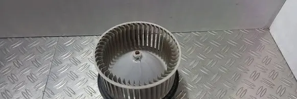 Mazda CX-5 Heater fan/blower HB111D651