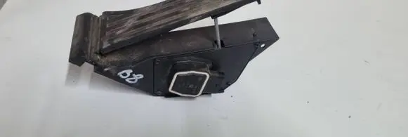 Mercedes-Benz E A207 Accelerator throttle pedal A4513000000 230114 017691