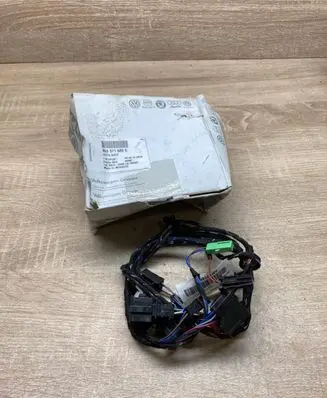 Volkswagen PASSAT B8 Front door wiring loom/harness boot 3G0971689C