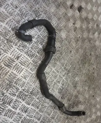 Volkswagen Golf VIII Engine coolant pipe/hose 3Q0122096E