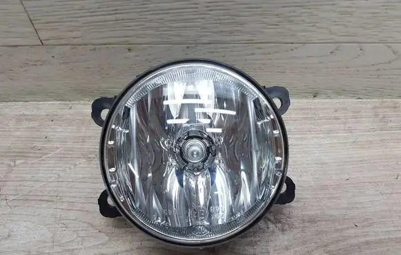 Renault Captur Front fog light 261500097