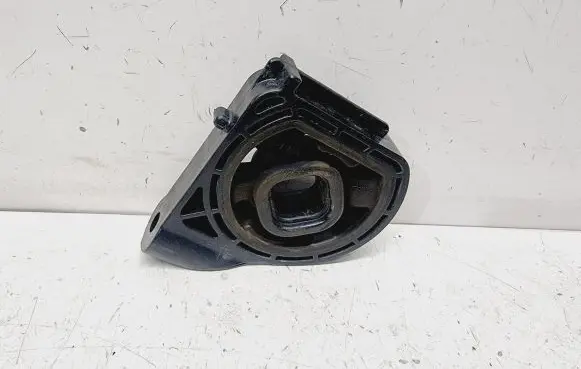 KIA Niro Radiator mount bracket 25333F2000