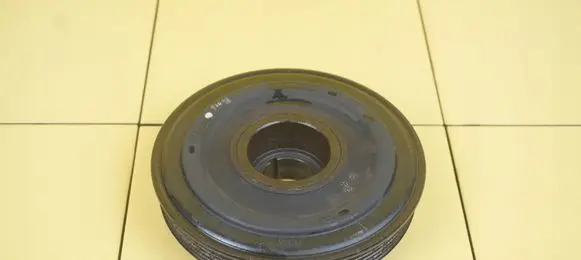 Hyundai i40 Timing belt tensioner pulley D4FD