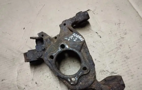 Chrysler Sebring (JS) Rear wheel hub spindle/knuckle 05085664AD