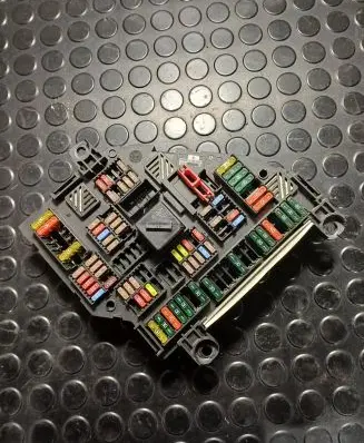 BMW 5 F10 F11 Fuse box set 9264923 03965147 417033452