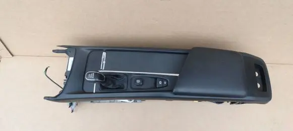 Volvo V60 Center console 