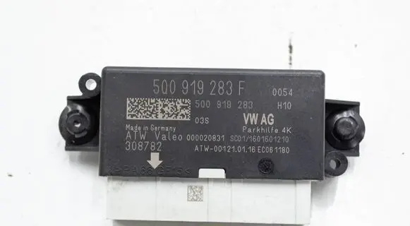 Audi A3 S3 8V Parking PDC control unit/module 5Q0919283F 5Q0919283 308782
