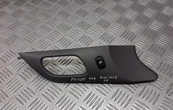 Peugeot 407 Quarter vent window switch 96360166XT