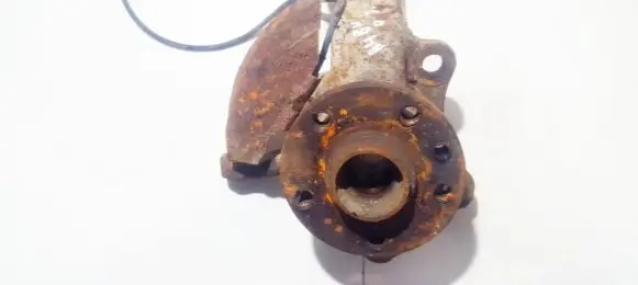 Seat Alhambra (Mk1) Front wheel hub