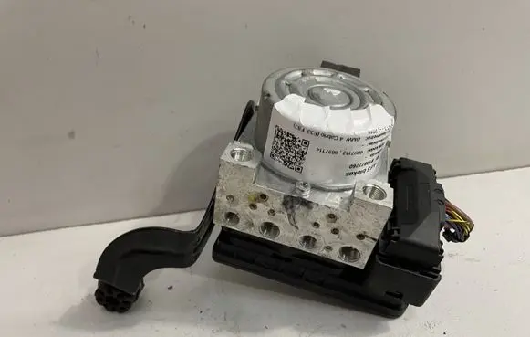 BMW 4 F32 F33 ABS Pump 6897113 6897114