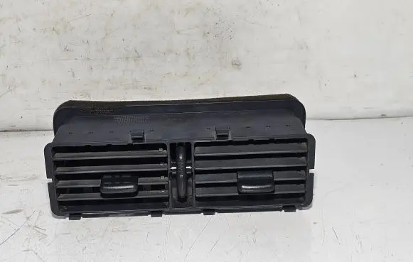 Mercedes-Benz Sprinter W901 W902 W903 W904 Dash center air vent grill 9018310130