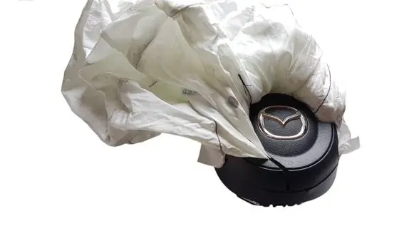 Steering wheel airbag