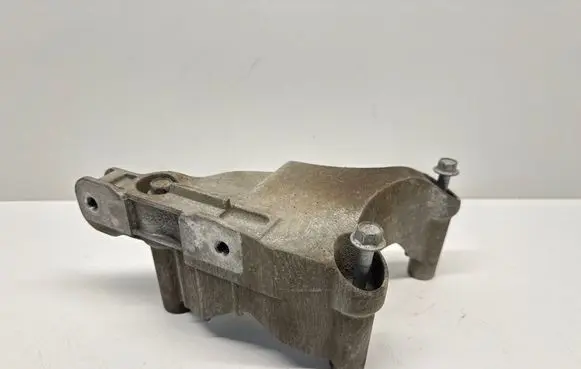 Opel Astra K Engine mounting bracket 13363921