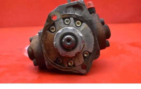 Nissan X-Trail T30 Fuel injection high pressure pump 2940000123