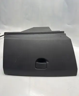 Renault Megane II Glove box 8200078820
