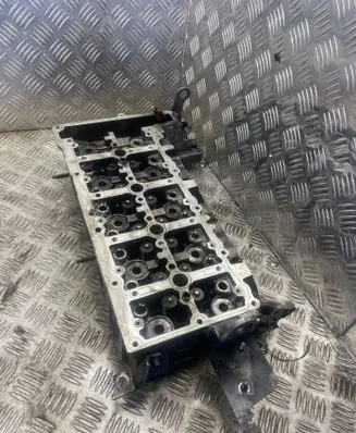 Engine head