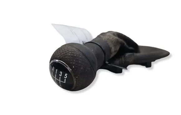 Volkswagen Lupo Gear lever shifter trim leather/knob 6X0711118F