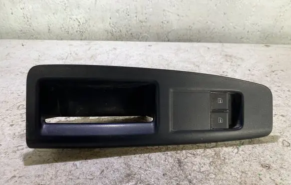 Volkswagen Polo Front door window switch trim 6Q1867171E