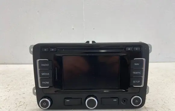 Volkswagen Tiguan Radio/CD/DVD/GPS head unit 3C0035270 7612032080