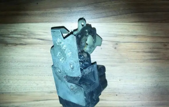 Fiat Bravo - Brava Front door lock