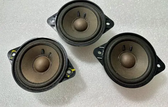 Audi Q7 4L Panel speaker 4L0035412