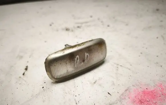 Audi A4 S4 B5 8D Front fender indicator light