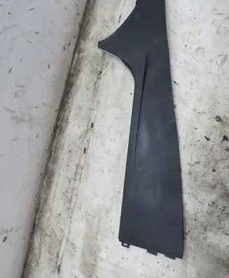 Jaguar XE Centre console side trim front GMAUTO4574097