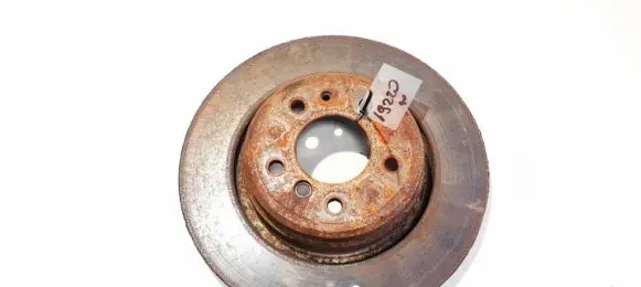 BMW 7 E38 Rear brake disc ventiliuojamas