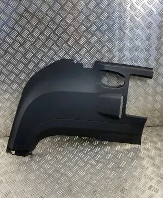 Volkswagen Touareg II Engine cover (trim) 7P6806442