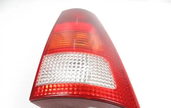 Ford Focus Rear/tail lights XS4X18N004EC