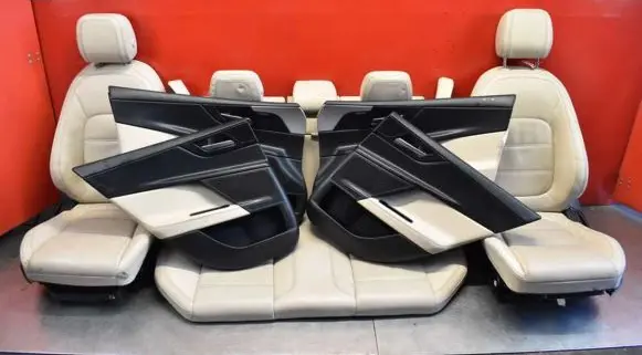 Jaguar XE Seat set 