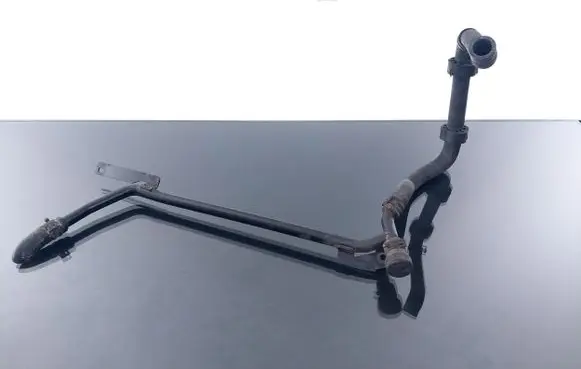 Volkswagen Phaeton Engine coolant pipe/hose 3D0121065 1J0121324