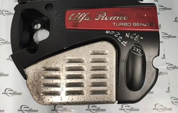Alfa Romeo Mito Engine cover (trim) 