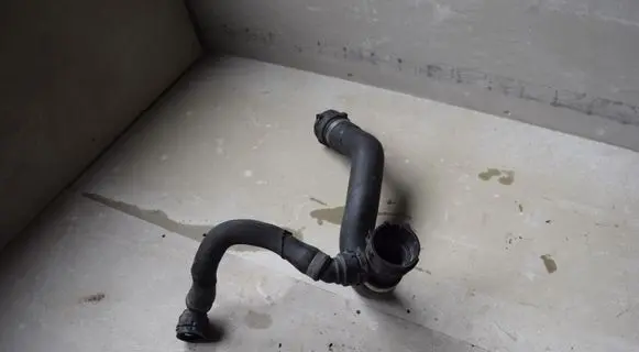 BMW X5 E70 Engine coolant pipe/hose 7808076