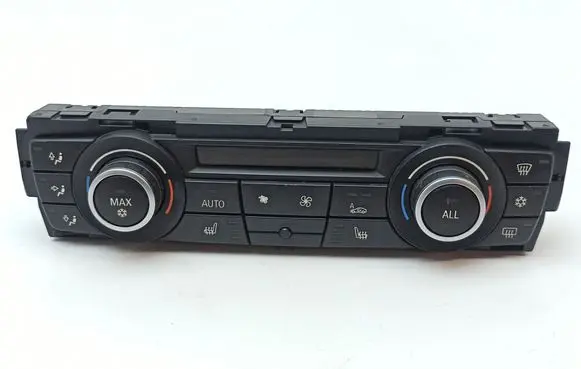 BMW 3 E90 E91 Climate control unit 9242409 64119242409
