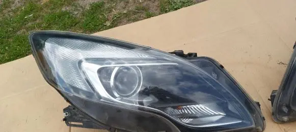 Opel Zafira C Headlight/headlamp