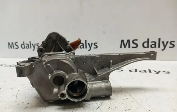 Mercedes-Benz S W221 Oil pump A2731800501 2731800501