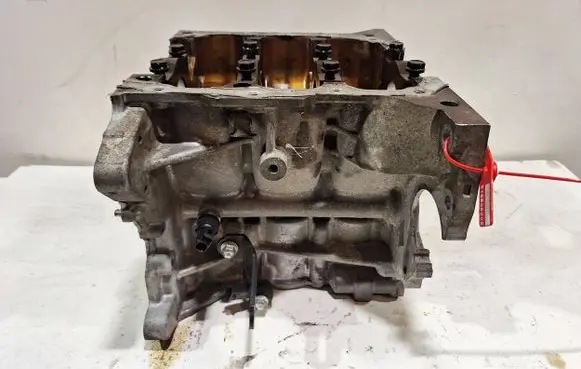 Peugeot 107 Engine block 1KRB52