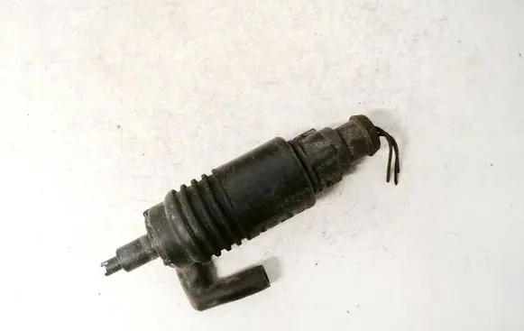 Audi 100 S4 C4 Windscreen/windshield washer pump 4a0955651