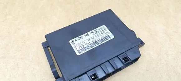 Mercedes-Benz CLK A209 C209 Parking PDC control unit/module A2095450032