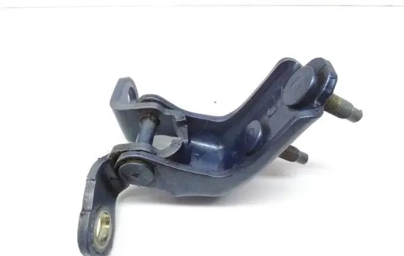 Honda CR-V Rear door lower hinge