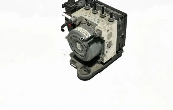 Volkswagen Golf VII ABS Pump 5Q0614517BL 13789
